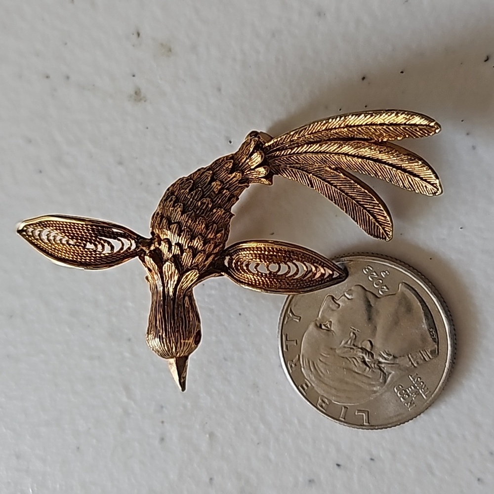 Vintage BIRD pin